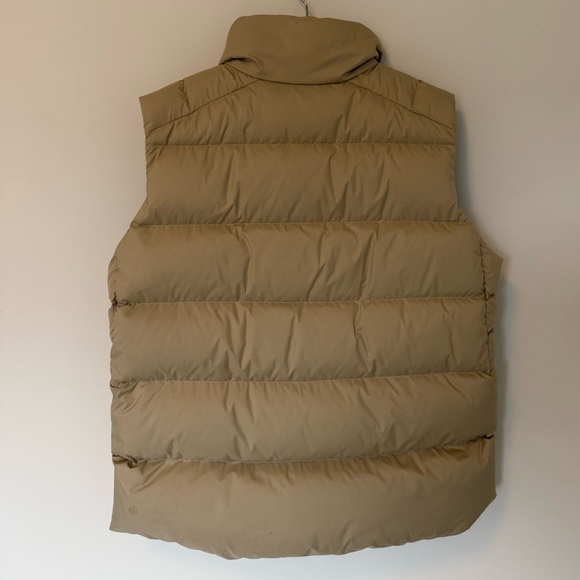 Men's Lululemon Wunder Puff Vest - Picture 3 of 3